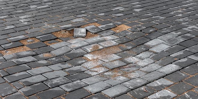 Everything You Need to Know About Repairing Your Driveway Paving