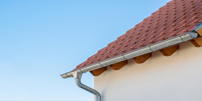 The Benefits of Regular Gutter Cleaning and Pressure Washing
